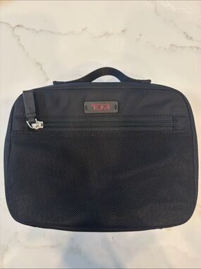 Tumi LD Pouch Lg Black Toiletry & Travel Organizer